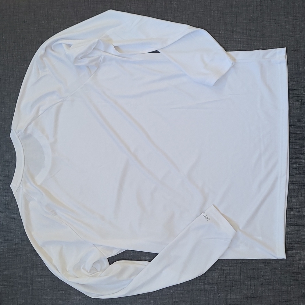 Nike Men's Essential Long Sleeve Hydro Rash Guard - Picture 2 of 5